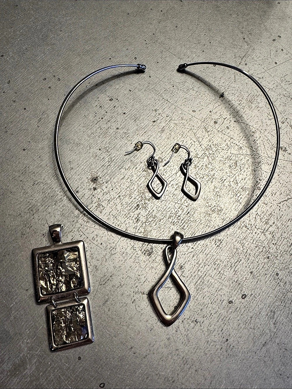 Silver & Black Pendant Jewelry Set